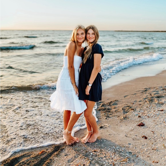 Meet your Posher, Tessa - Picture 2 of 8